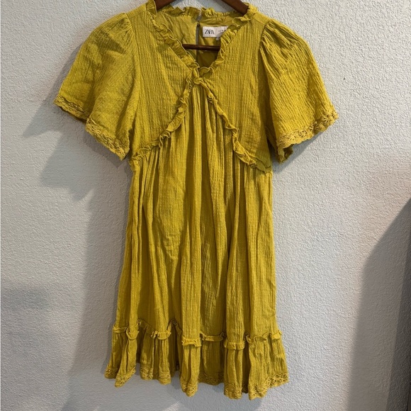 Zara Girl Lace textured dress 11/12y - Picture 2 of 3